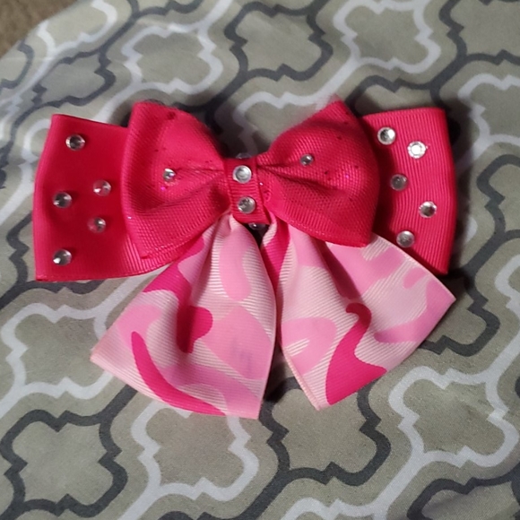 Other - FREE FREE FREE hair bow